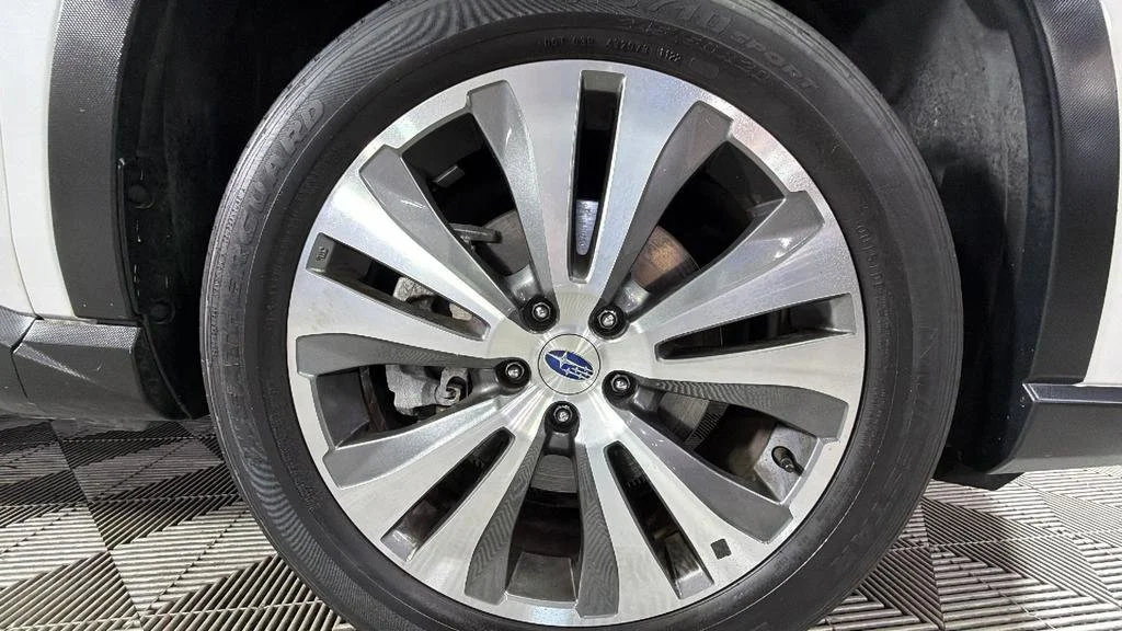 Used 2019 White Subaru Limited image 40