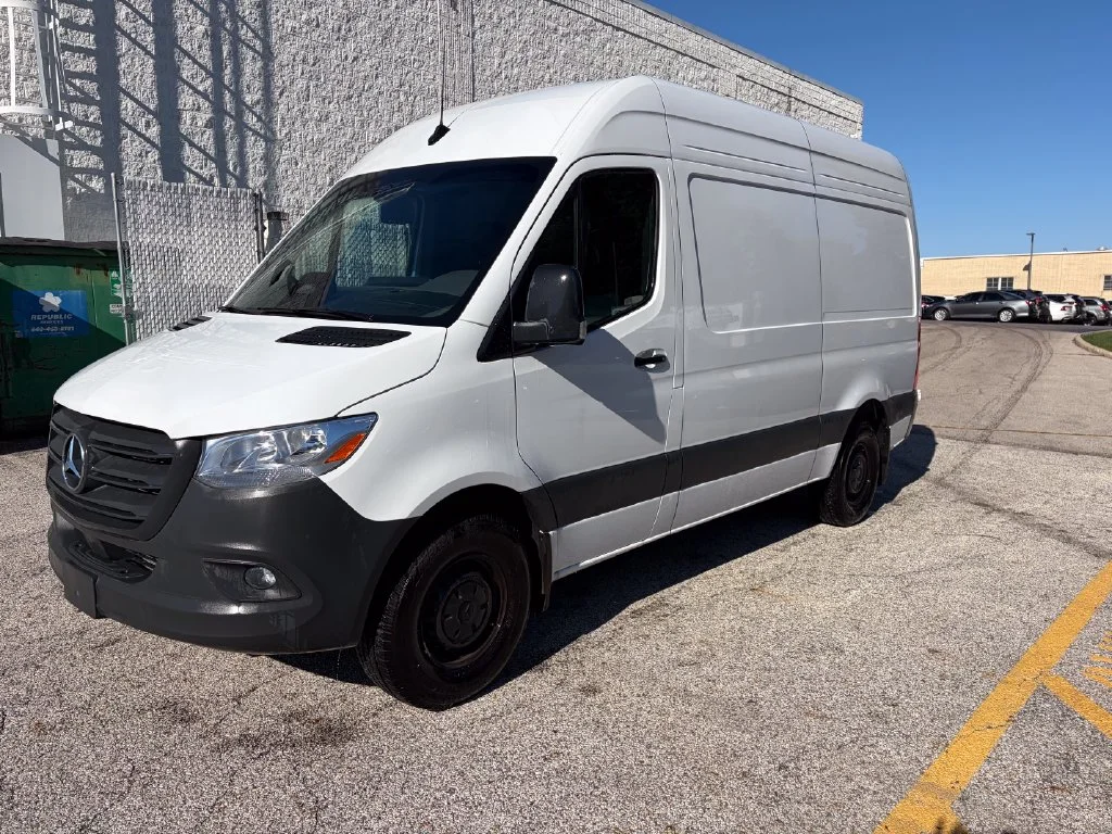2025 Mercedes-Benz Sprinter Cargo Van