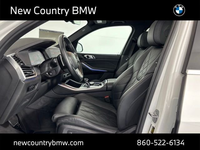 Used 2023 Mineral White Metallic BMW xDrive40i image 11