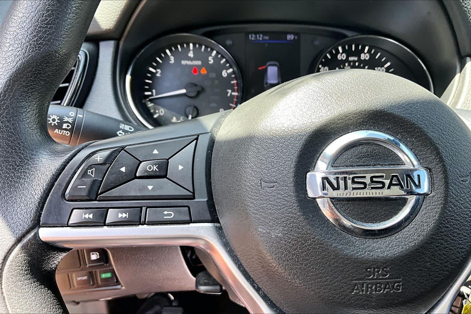 Used 2020 Brilliant Silver Metallic Nissan S image 23
