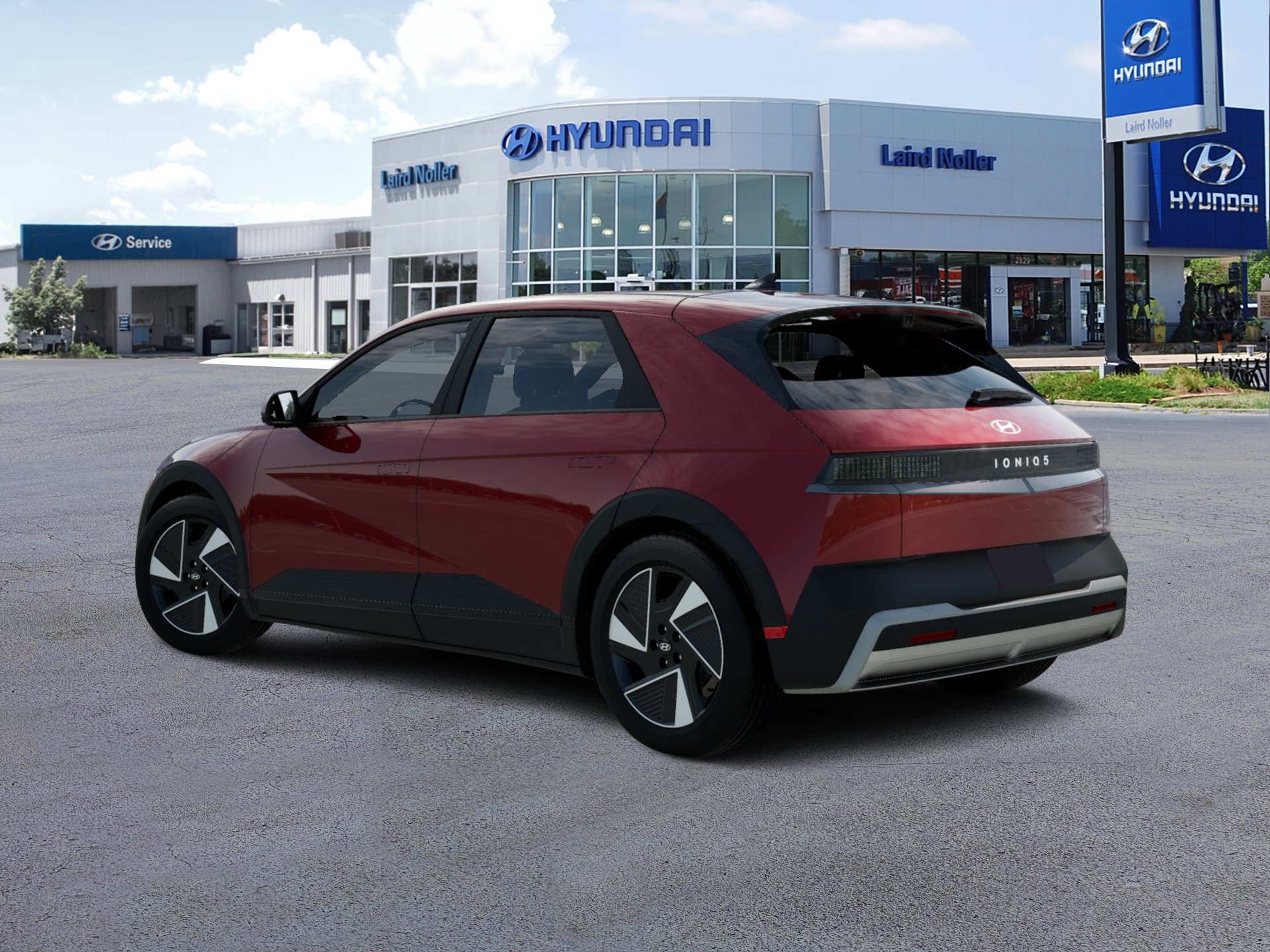 View vehicle photo 4