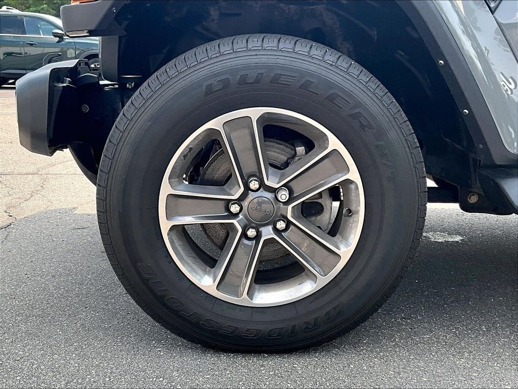 Used 2021 Sting-Gray Clearcoat Jeep Unlimited Sahara image 7