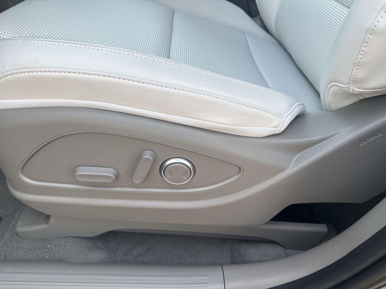 2026 Hyundai Palisade SEL - Photo 11