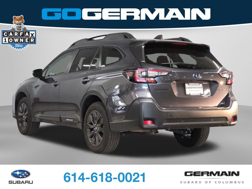 Used 2025 Gray Subaru Onyx Edition image 10