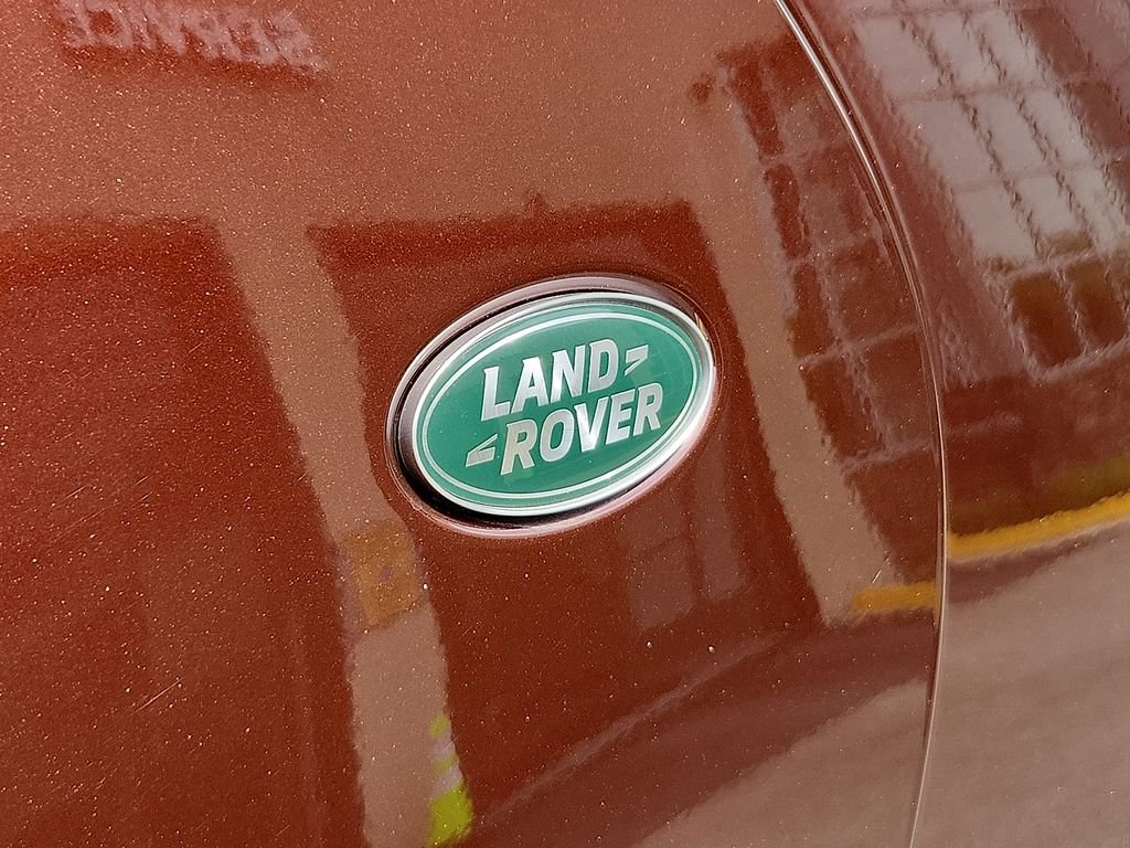 2026 Land Rover Discovery Gemini Edition - Photo 32