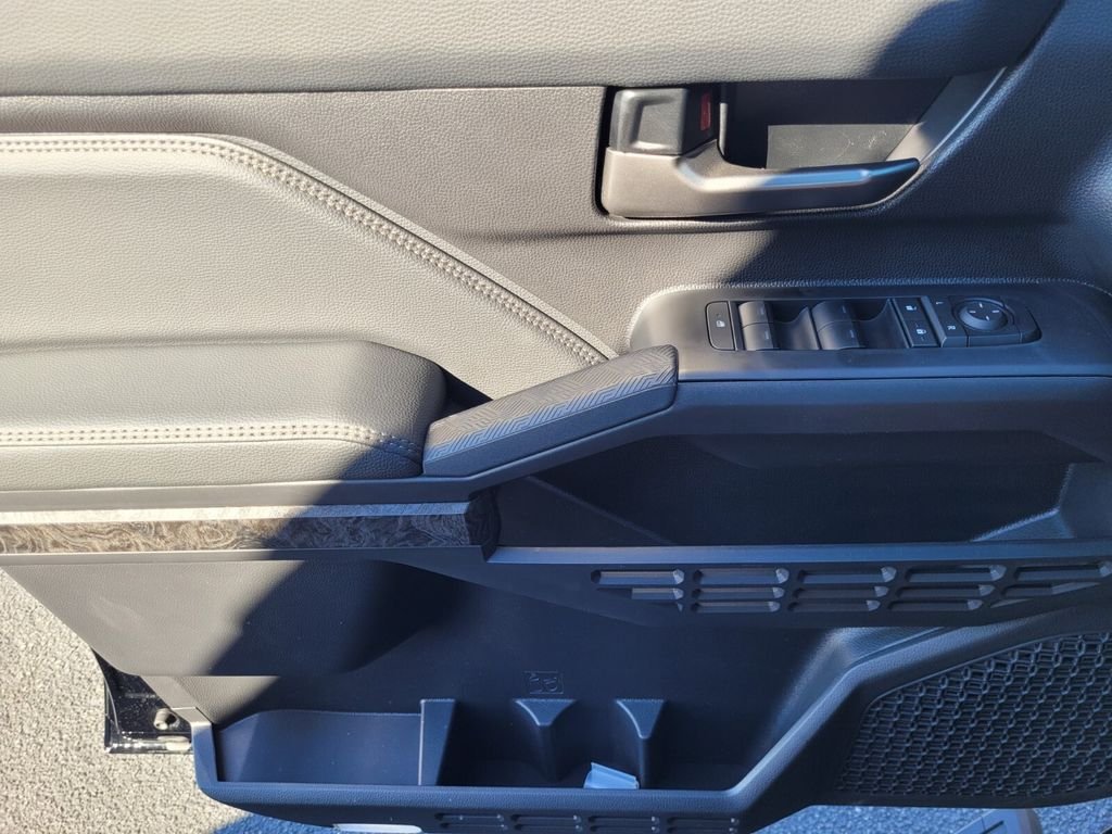 2025 Toyota Tacoma Limited - Photo 24