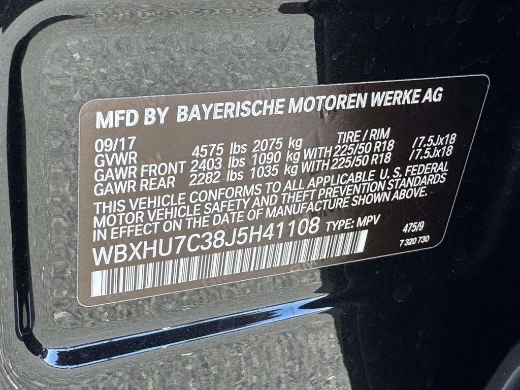 Used 2018 Black BMW sDrive28i image 30