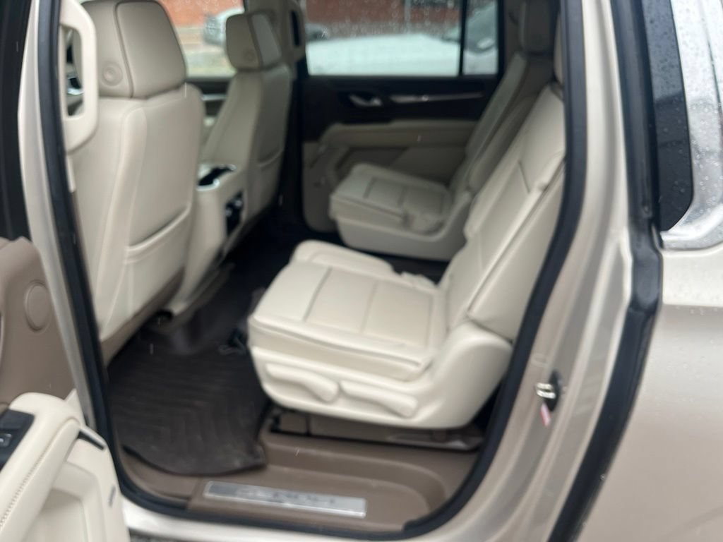 2021 GMC Yukon XL Denali - Photo 12