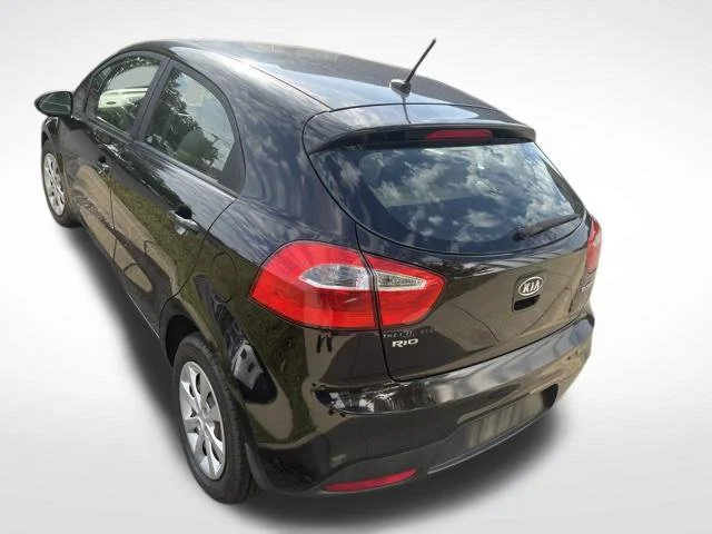 Used 2012 Black Kia EX image 7