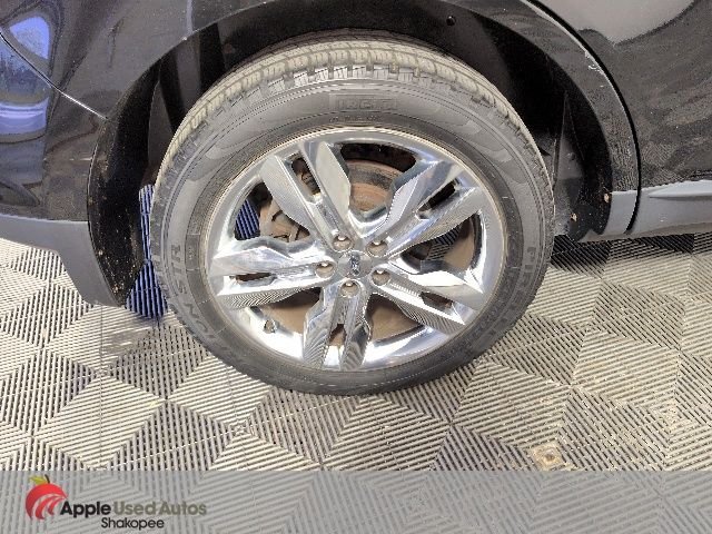 Used 2011 Black Ford Limited image 45