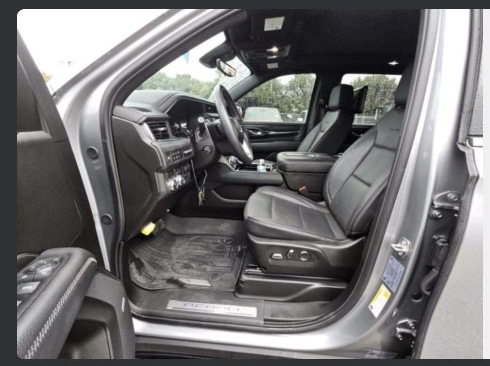 2024 GMC Yukon Denali - Photo 7