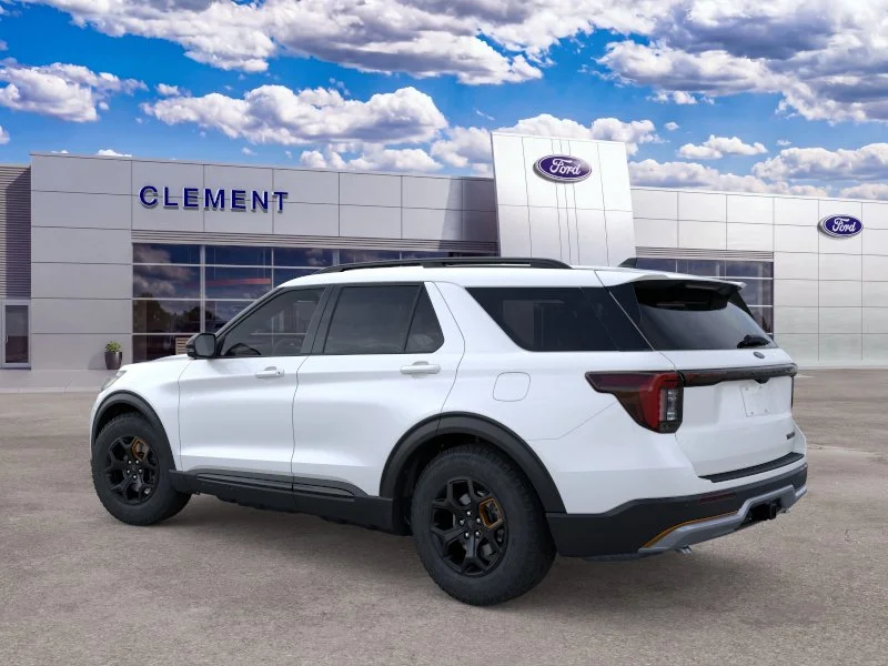 New 2026 Star White Metallic Tri-Coat Ford Tremor® image 4