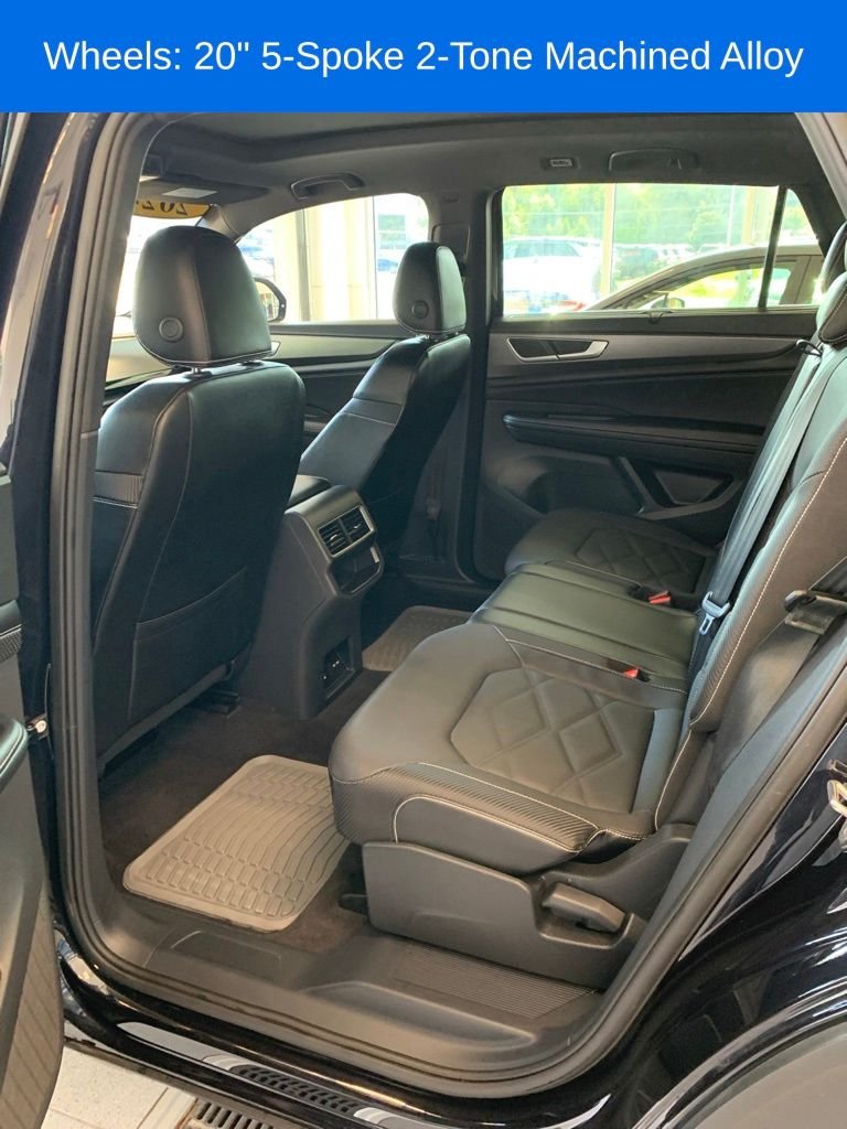 2024 Volkswagen Atlas Cross Sport SE w/Tech - Photo 12