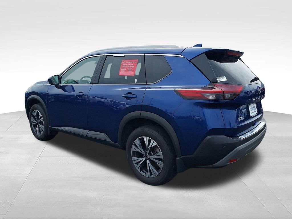 Used 2023 Blue Nissan SV image 3