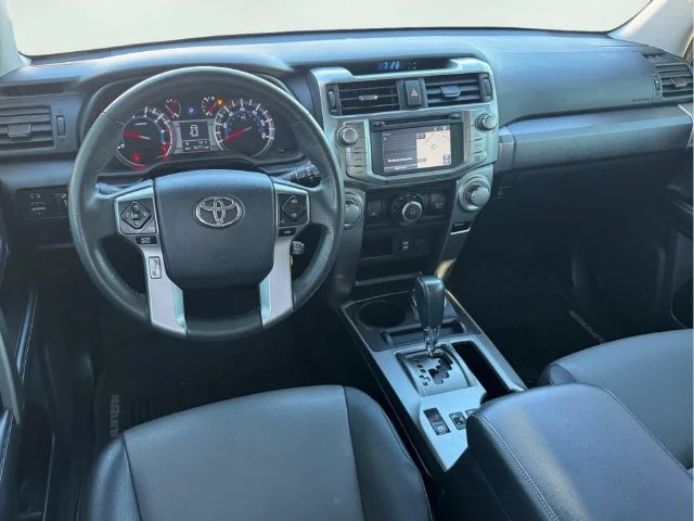 Used 2019 White Toyota SR5 Premium image 16