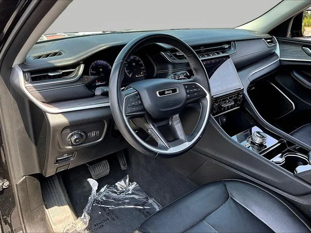 Used 2021 Black Jeep Limited image 19