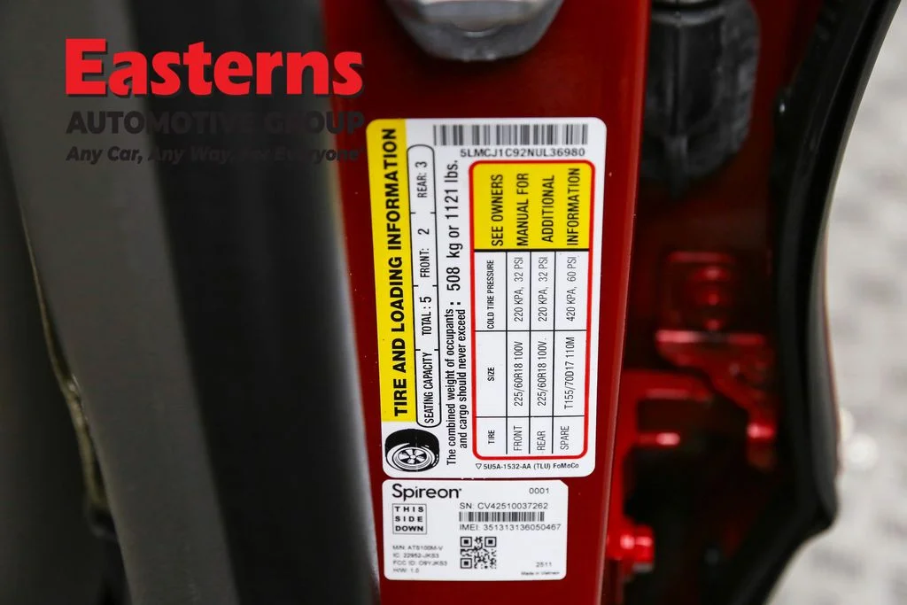 Used 2022 Red Lincoln Standard image 36