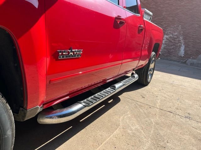 Used 2017 Red Chevrolet LT image 12
