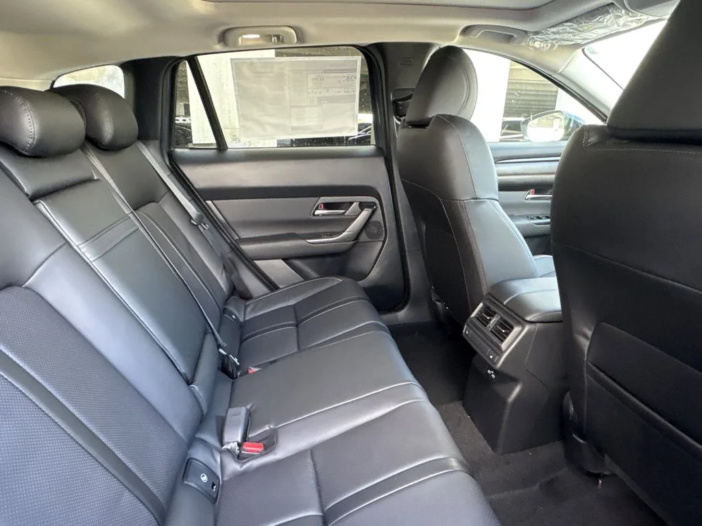 2026 Mazda CX-50 Premium Plus - Photo 11