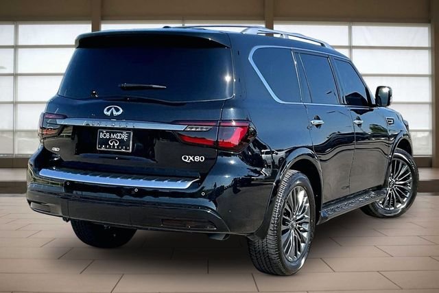 Used 2024 Black INFINITI Sensory image 2