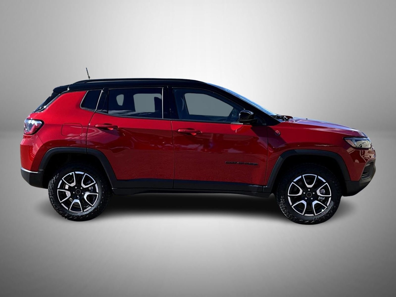 New 2026 Red Hot Pearl-Coat Exterior Paint Jeep Trailhawk image 4