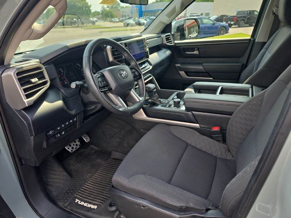 Used 2022 Gray Toyota SR5 image 10