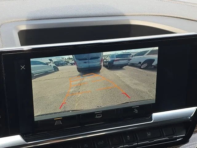 Used 2025 Gray Chevrolet LT image 31