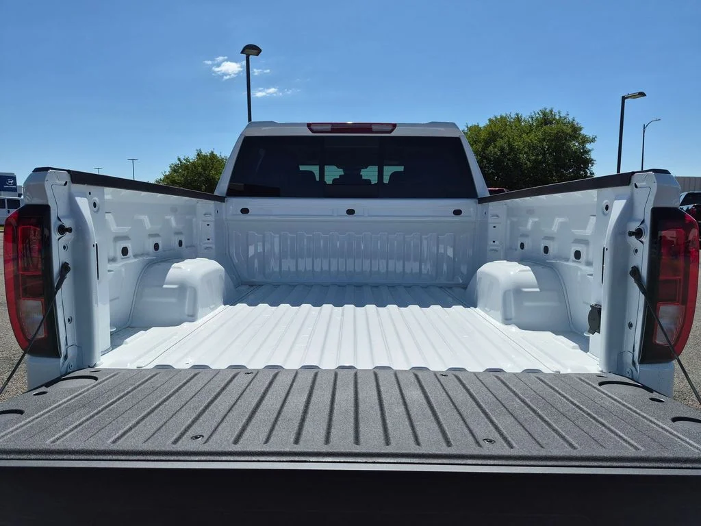 New 2026 Summit White GMC Elevation image 6