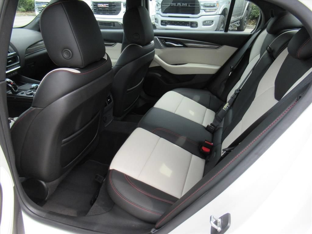Used 2022 Crystal White Tricoat Cadillac Sport image 35