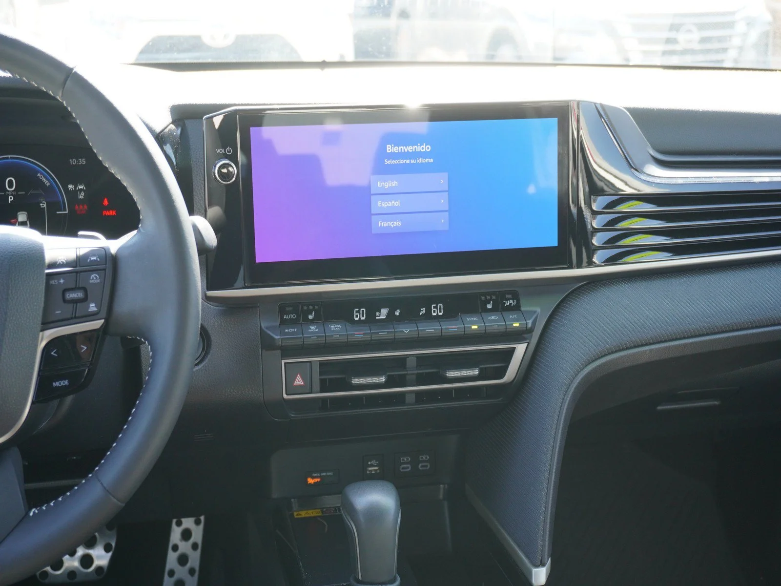 Used 2025 Ice Cap Toyota SE image 16