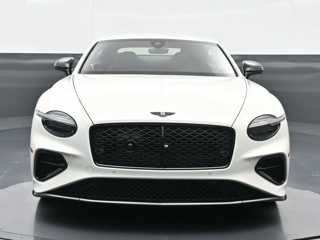 New 2026 White Bentley  image 15