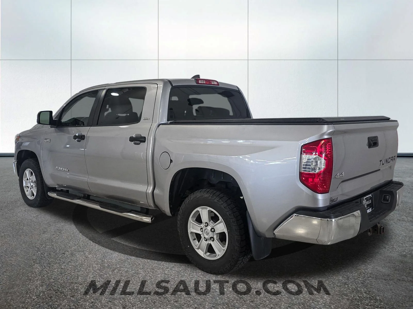 2020 Toyota Tundra SR5 - Photo 4