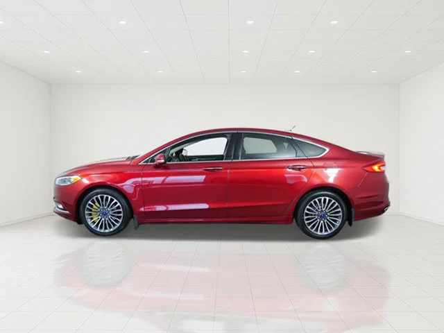 Used 2017 Red Ford SE image 6