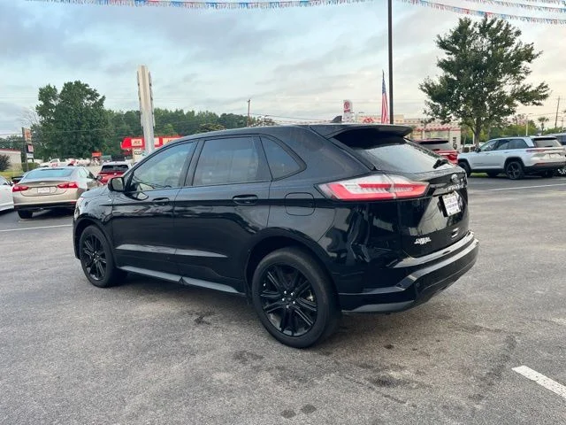 Used 2022 Black Ford ST Line image 41