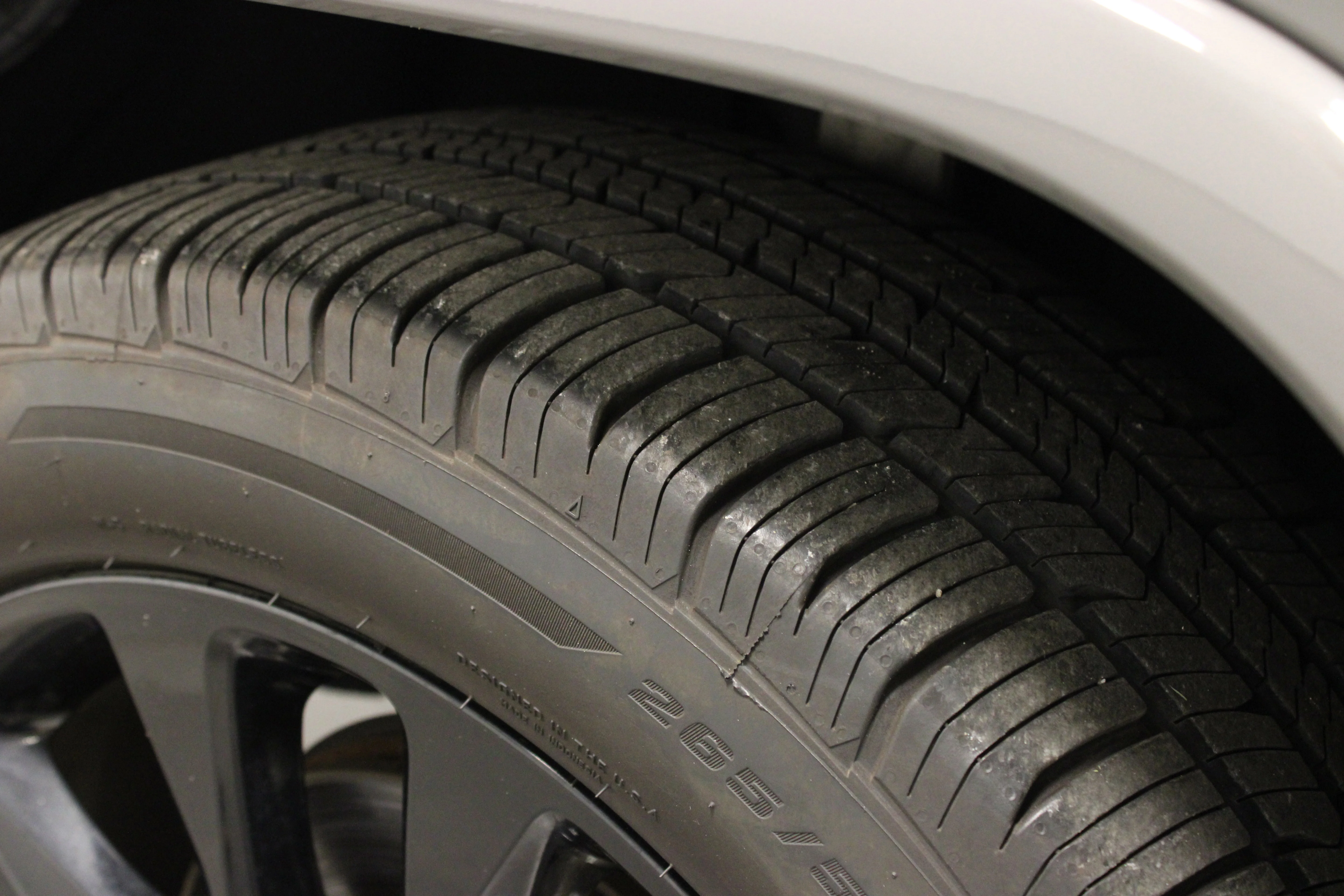 Used 2020 Sting-Gray Clearcoat Jeep Altitude image 11