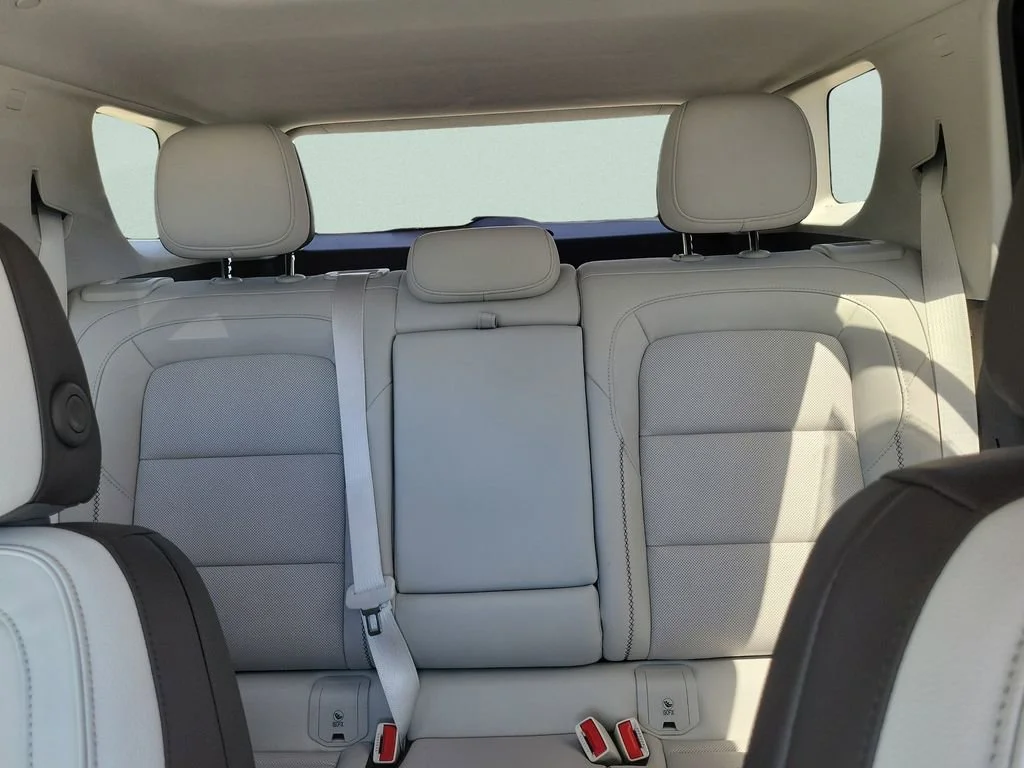 New 2026 Glacier White Tricoat GMC Denali image 10