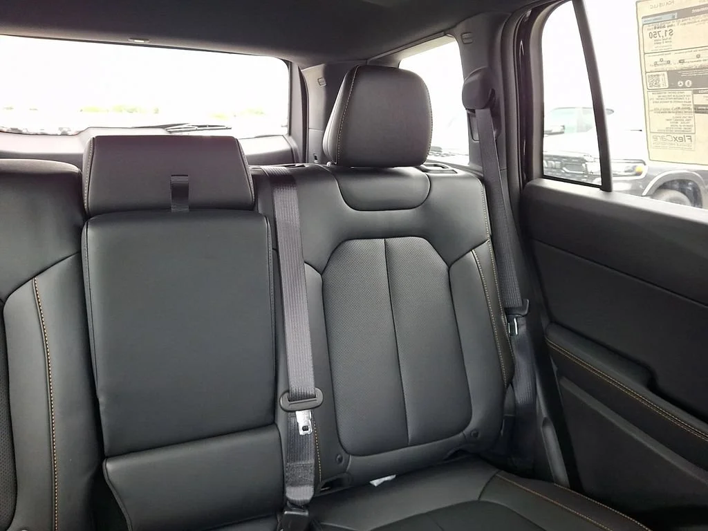 New 2026 Diamond Black Crystal Pearlcoat Jeep 85th Anniversary image 15