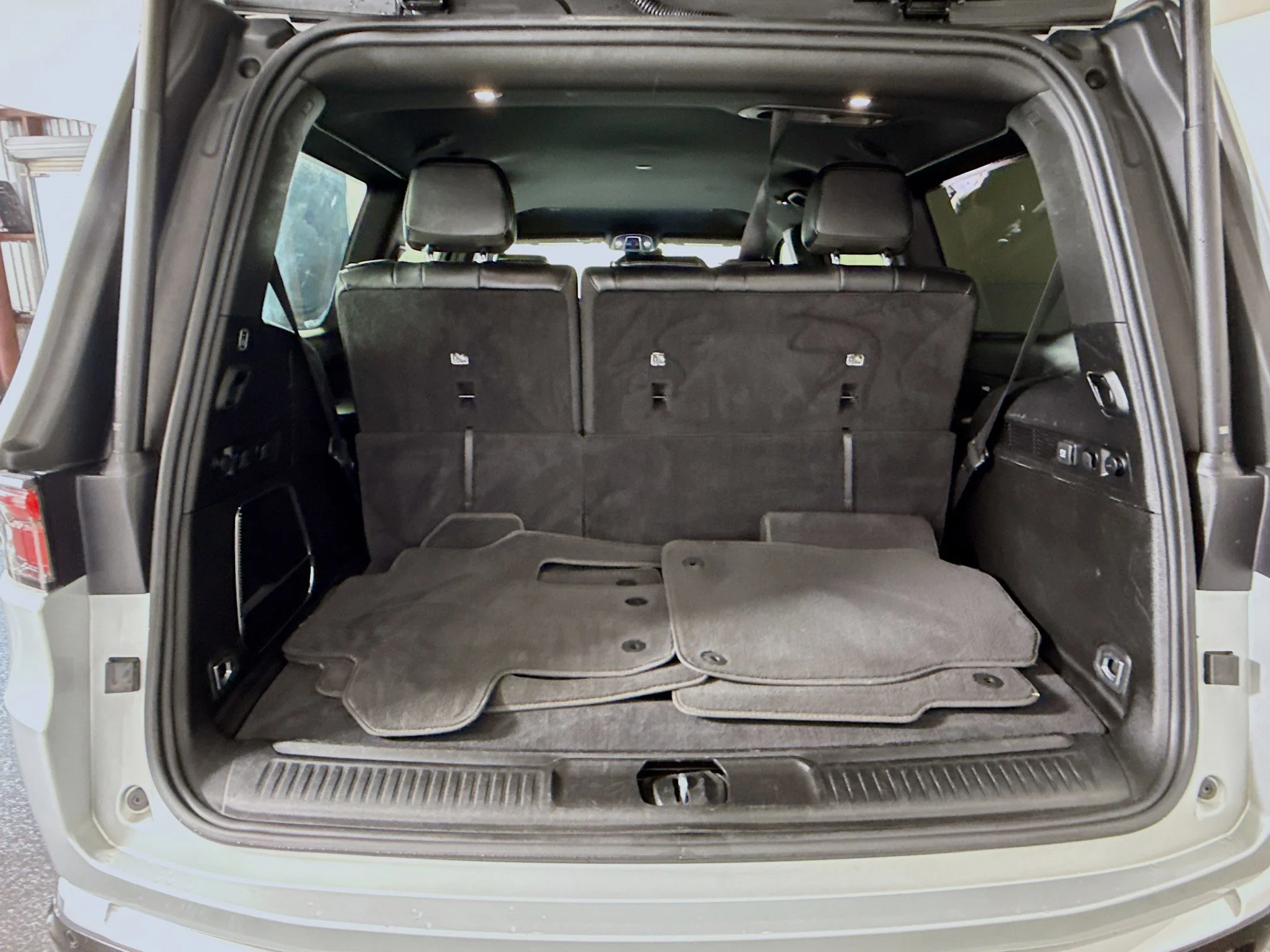 Used 2023 Silver Zynith Jeep Series II image 31