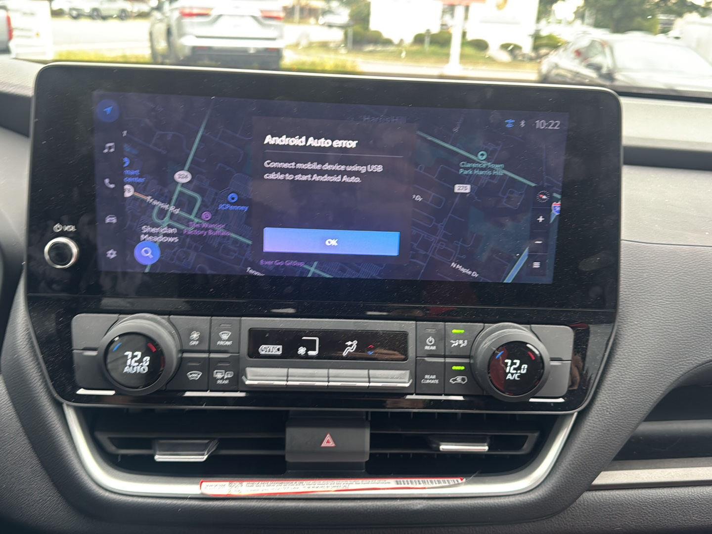 Used 2025 Wind Chill Pearl Toyota LE image 9