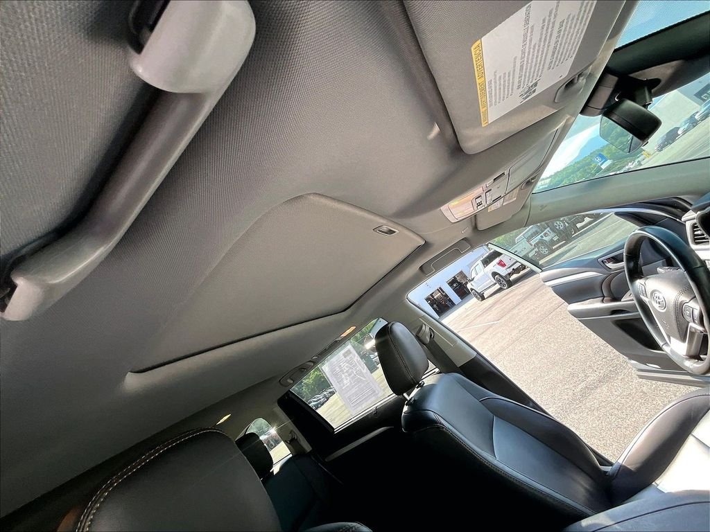 Used 2019 Celestial Silver Metallic Toyota XLE image 22