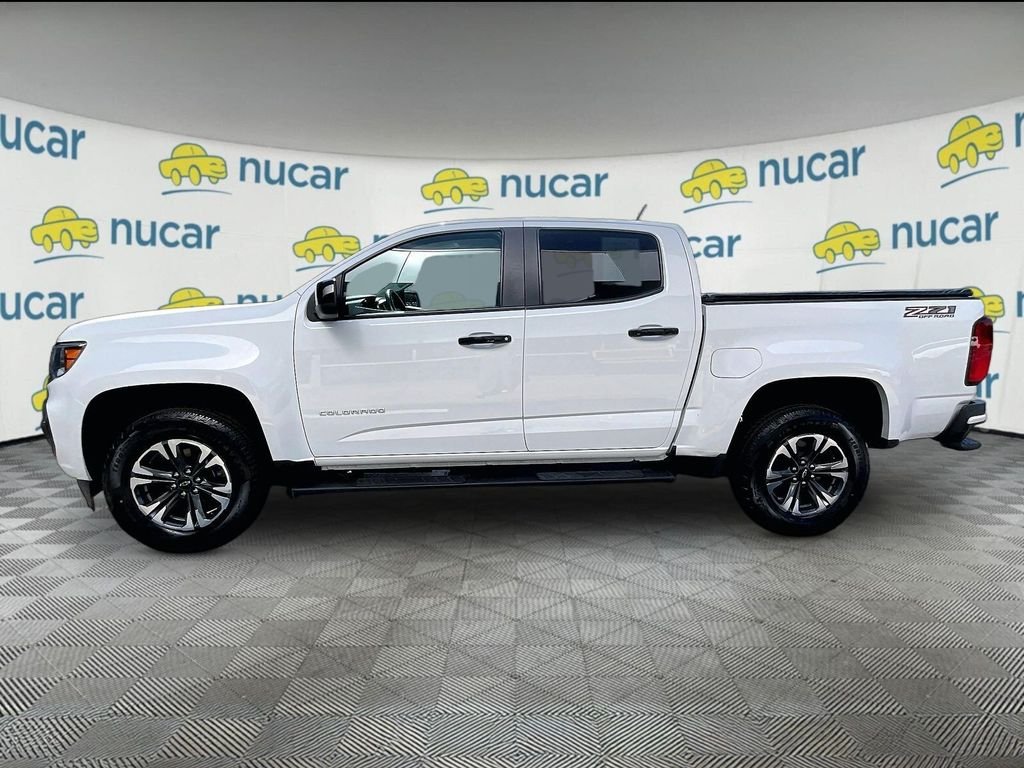 Used 2021 White Chevrolet Z71 image 4
