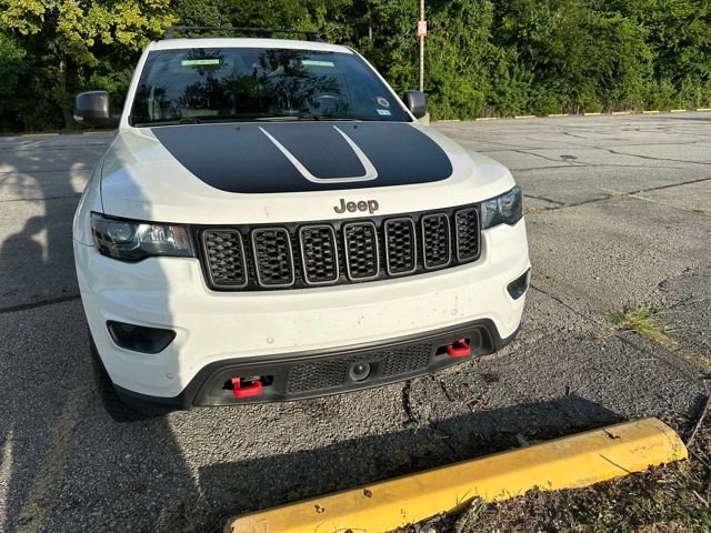 Used 2020 White Jeep Trailhawk image 6