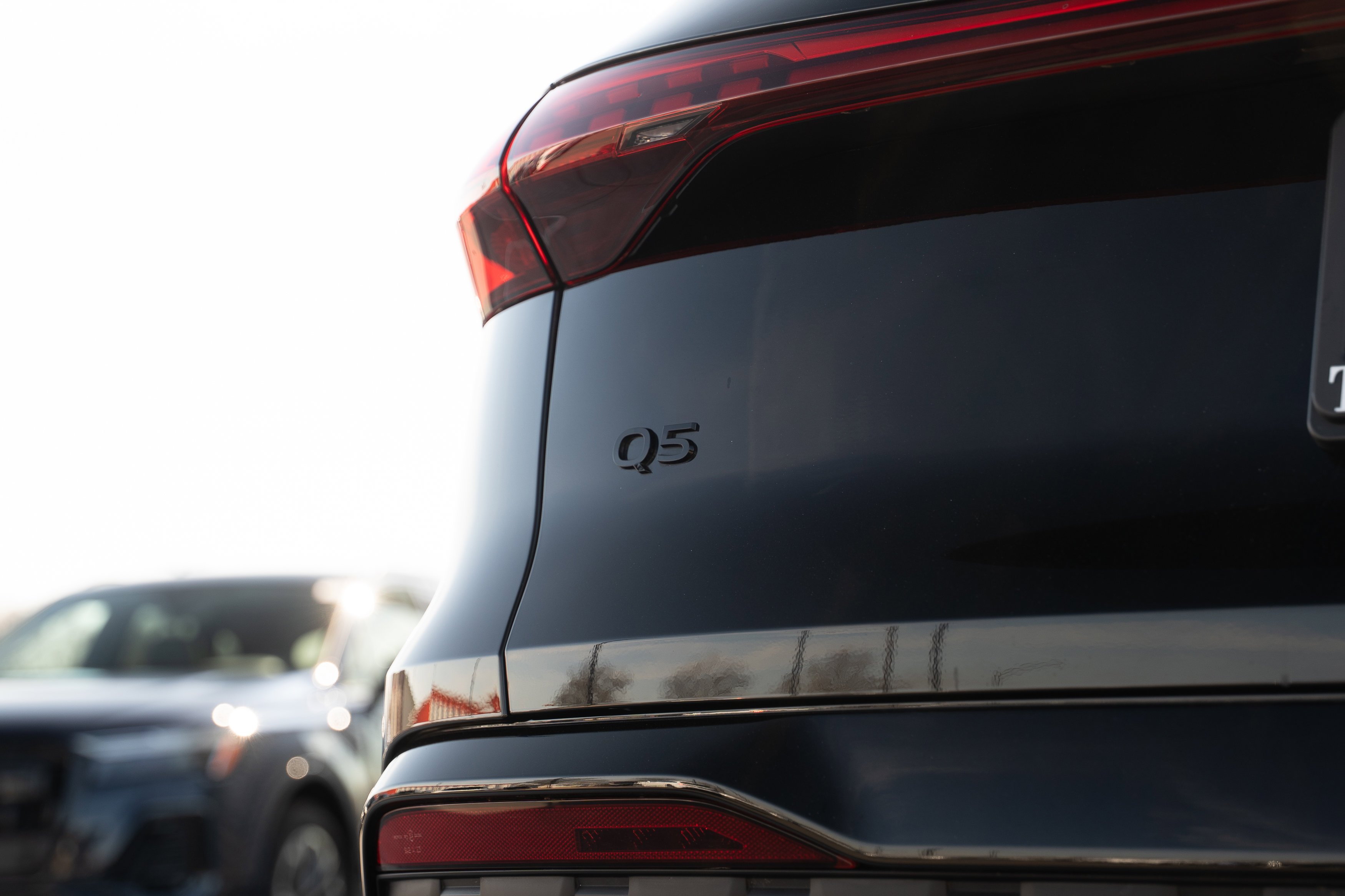 Certified Used 2025 Mythos Black Metallic Audi Premium image 29