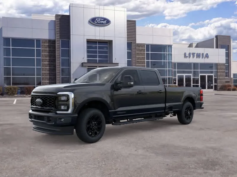 2026 Ford Super Duty F-350® XLT
