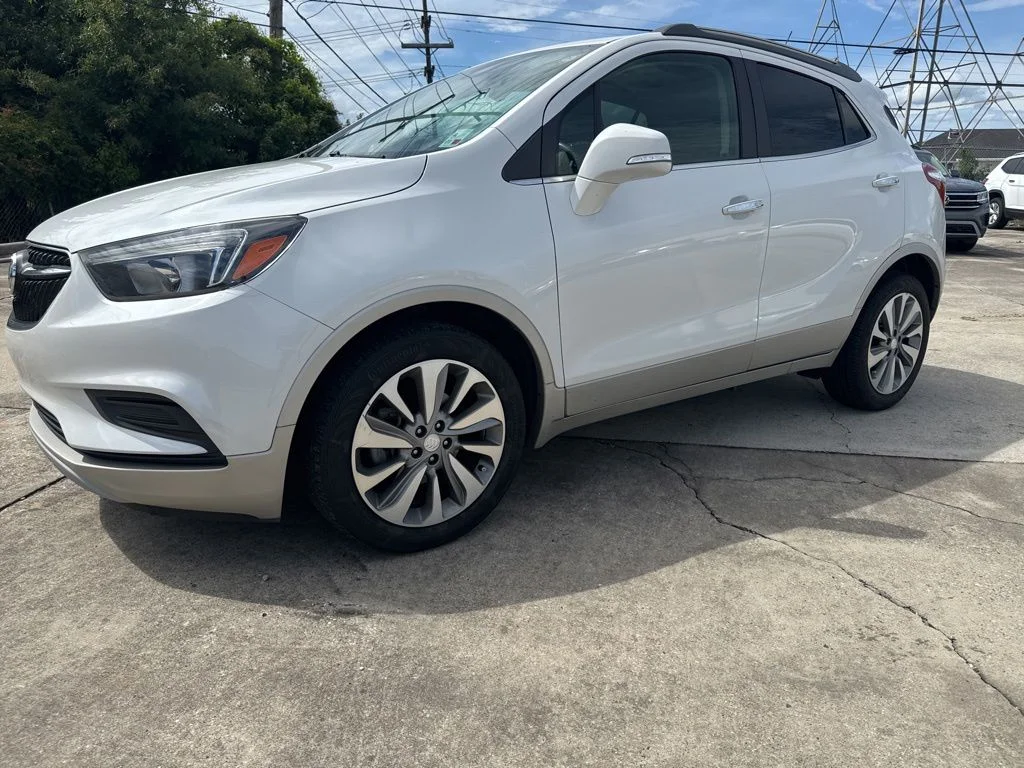 2019 Buick Encore Preferred's photo