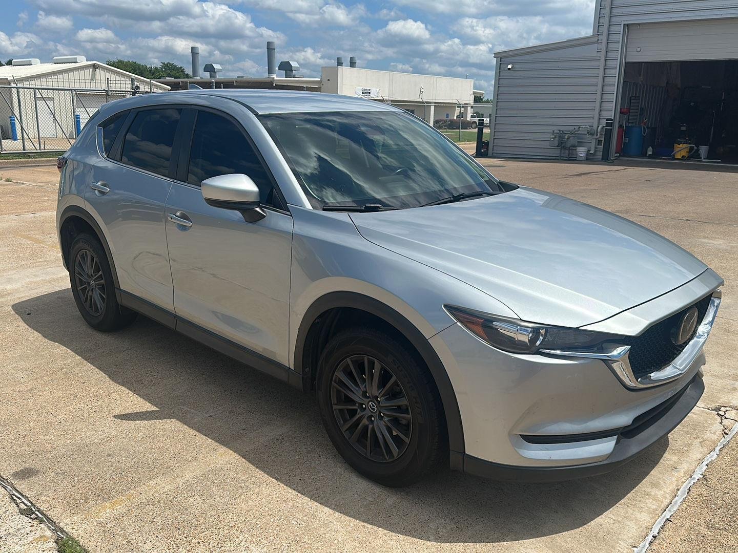 Used 2020 MACHINE GRAY METALLIC MAZDA TOUR image 2