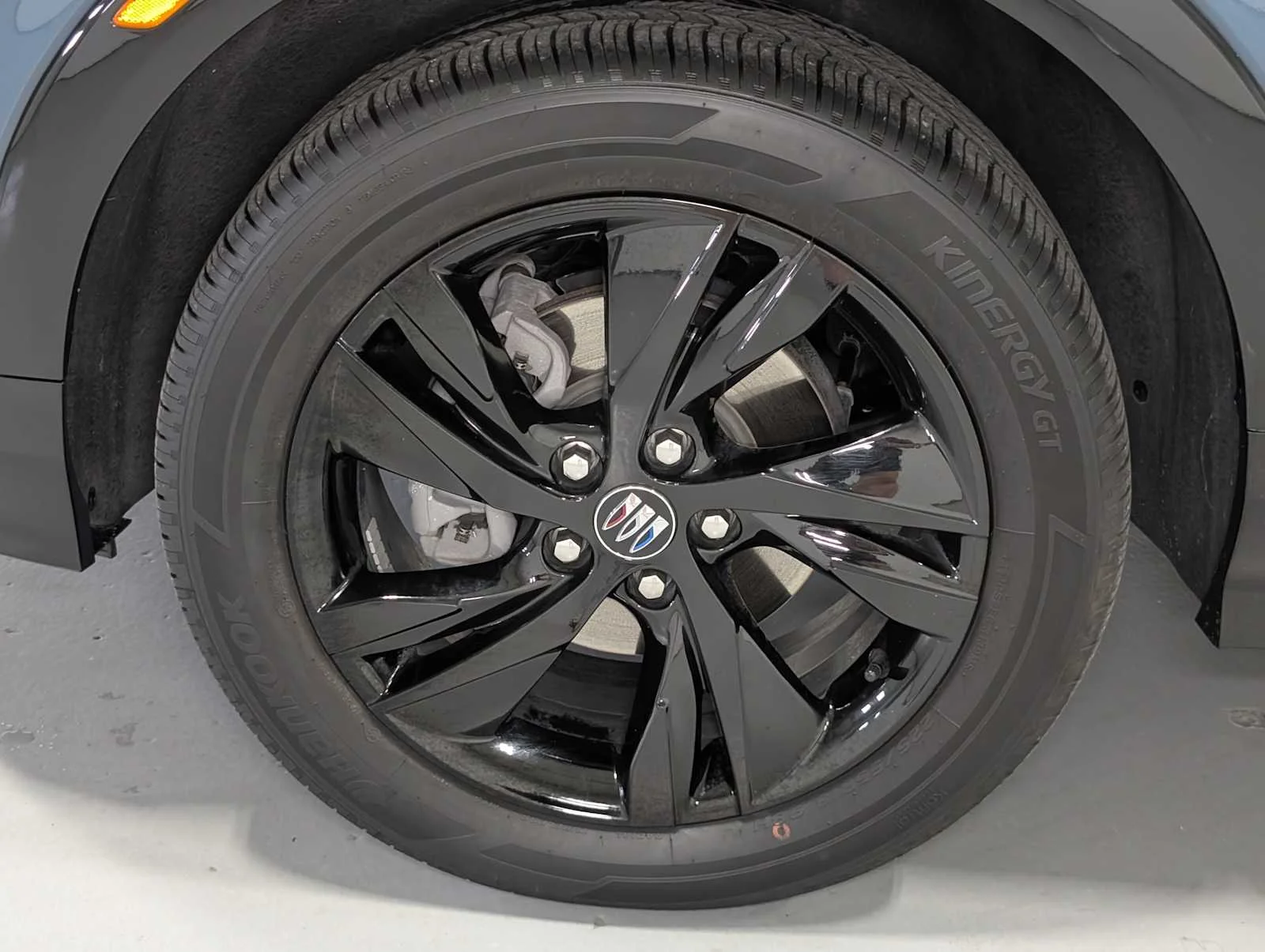 Used 2024 BLUE Buick Sport Touring image 3