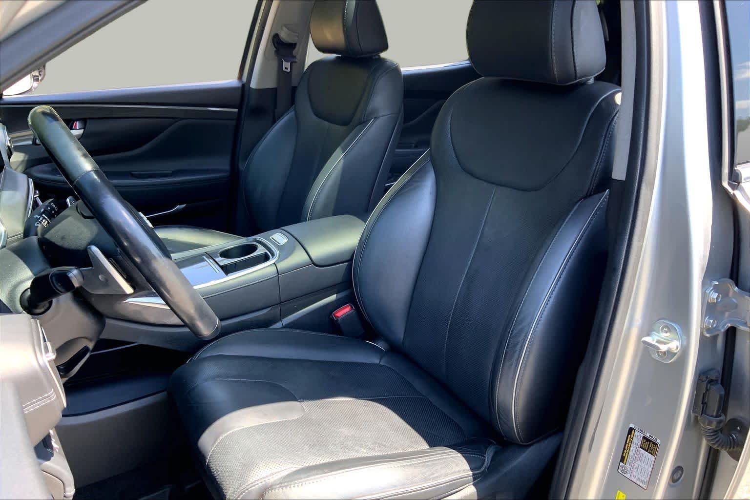 Used 2022 Shimmering Silver Hyundai Limited image 8