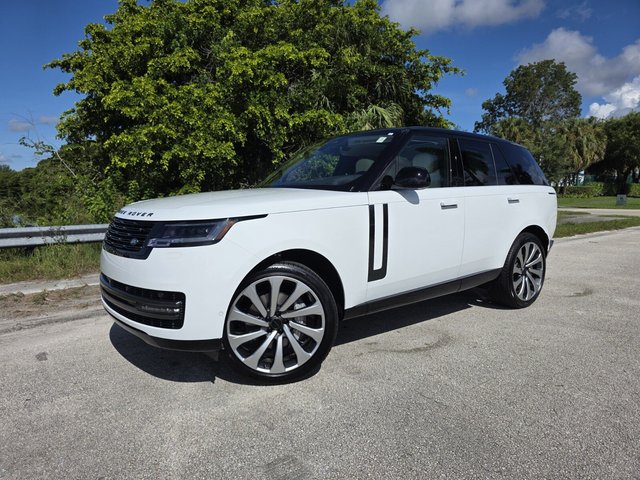 2026 Land Rover Range Rover P400 SE