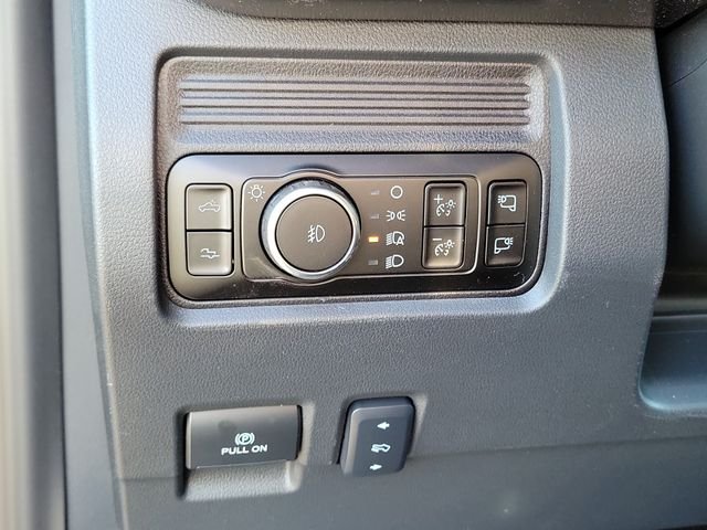 New 2026 Argon Blue Metallic Ford F-450® Platinum® image 15